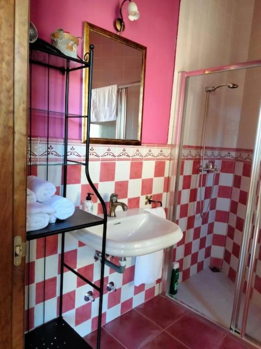 Вилла La Casina Roja - Santolaya De Cabranes Арболейя Экстерьер фото